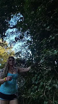 Horny hippie online show from 24, 10, 2025