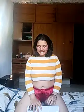 Snapshot of Amie_g chatting on 27, 11, 2025 Amie g online show from 27, 11, 2025