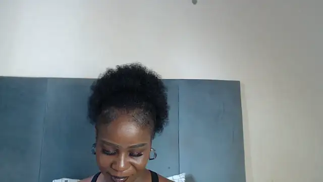 Chocolatebae86 online show from 14, 3, 2026
