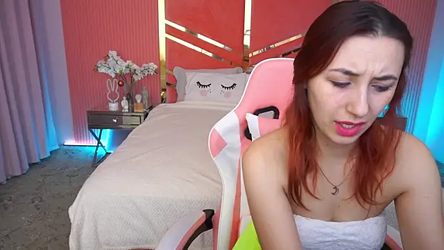 RoxieRay online show from 22, 12, 2025