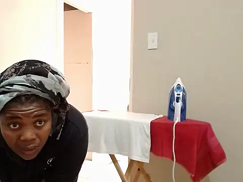 KittyPussyZA online show from 19, 4, 2026