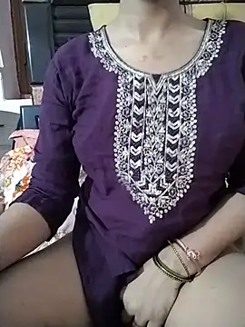 RASHMI SHARMA9 online show from 14, 7, 2026