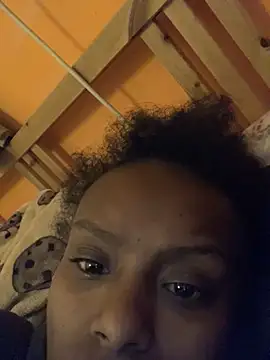 Snapshot of ___Hannah___ chatting on 27, 11, 2025 Hannah online show from 27, 11, 2025