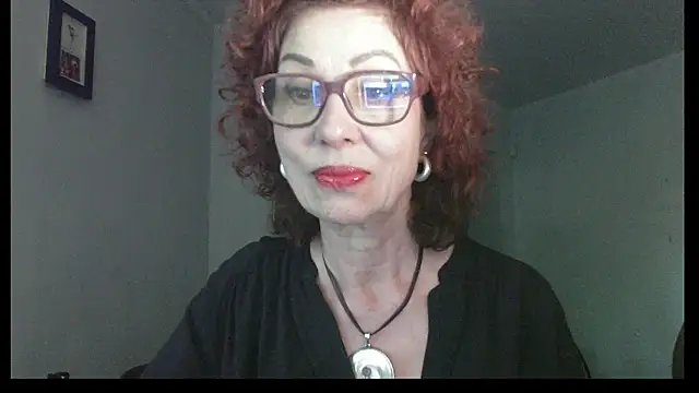Snapshot of Kelly_Flurr chatting on 25, 5, 2026 Kelly Flurr online show from 25, 5, 2026