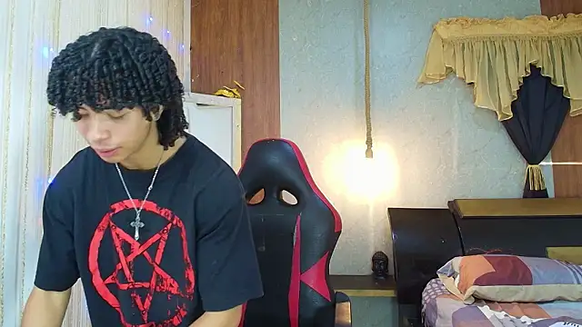 kim curlyy online show from 8, 3, 2026