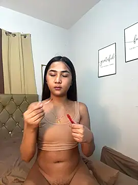 Diannellove online show from 14, 12, 2025