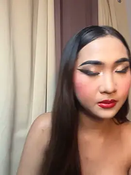 Snapshot of Diannellove chatting on 10, 5, 2026 Diannellove online show from 10, 5, 2026