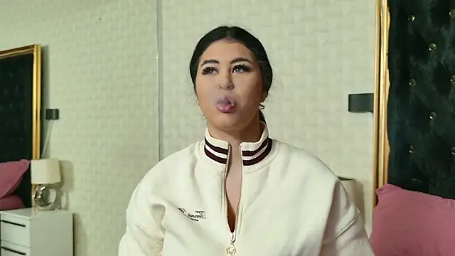 MegaBoobsDeee online show from 23, 12, 2025