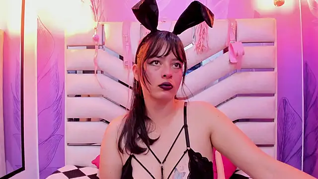 Snapshot of Alien_High420 chatting on 2, 12, 2025 Alien High420 online show from 2, 12, 2025