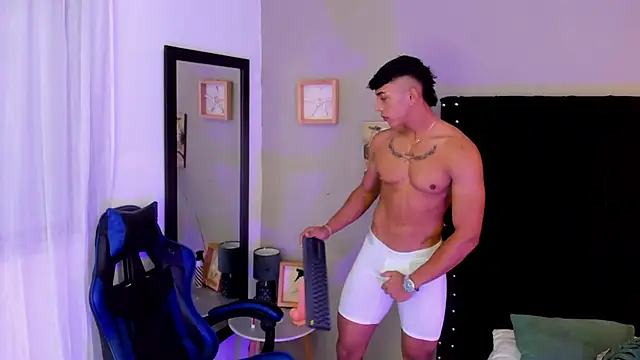 Bryan robayo5 online show from 4, 2, 2026