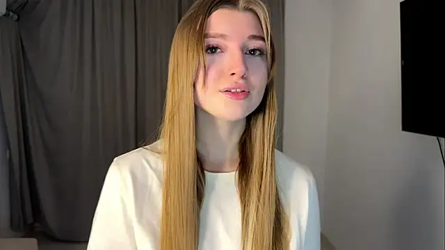 Snapshot of Michell_Rosse chatting on 30, 11, 2025 Michell Rosse online show from 30, 11, 2025