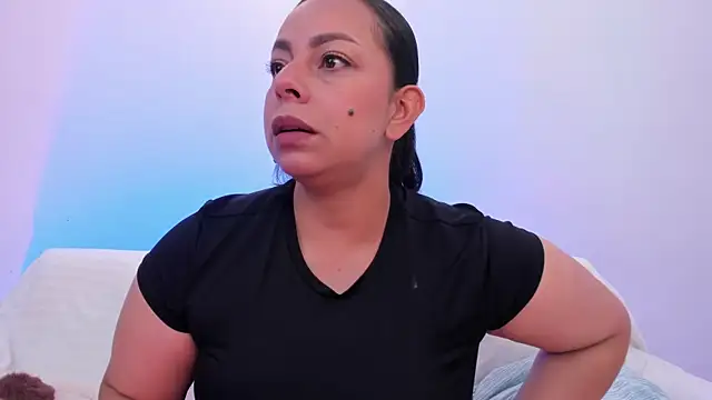jimena chic1 online show from 6, 6, 2026