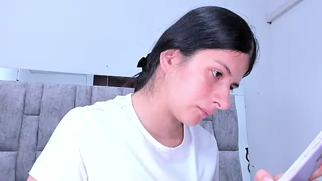 ZafiraNavarro online show from 10, 3, 2026