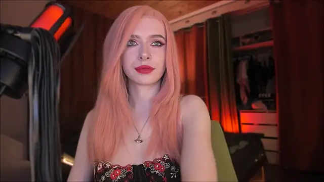 Snapshot of Mistress_Iris chatting on 30, 11, 2025 Mistress Iris online show from 30, 11, 2025