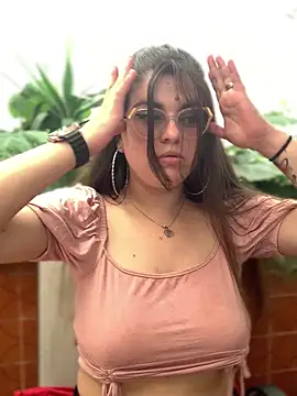 Scarletts Boobs online show from 29, 11, 2025