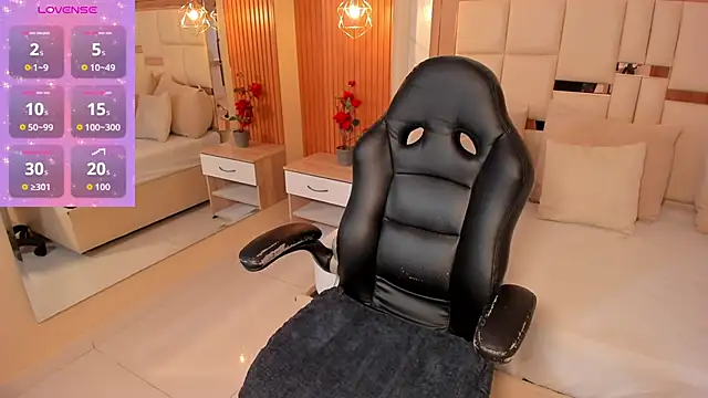 samantha quinnn online show from 10, 4, 2026