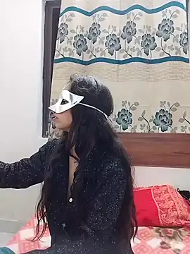 Snapshot of Cute_Girl_27 chatting on 27, 11, 2025 Cute Girl 27 online show from 27, 11, 2025