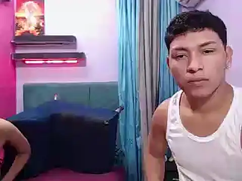 Snapshot of twinks_fuck chatting on 13, 6, 2026 twinks fuck online show from 13, 6, 2026