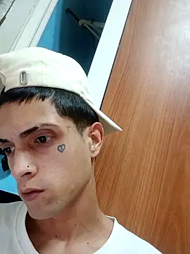 KingWhitexxx online show from 2, 12, 2025