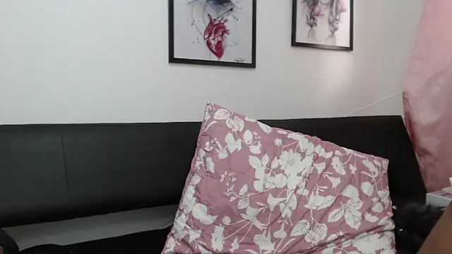 maria victoriaq22 online show from 2, 12, 2025