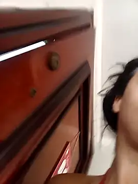 PollyAninnha online show from 29, 11, 2025