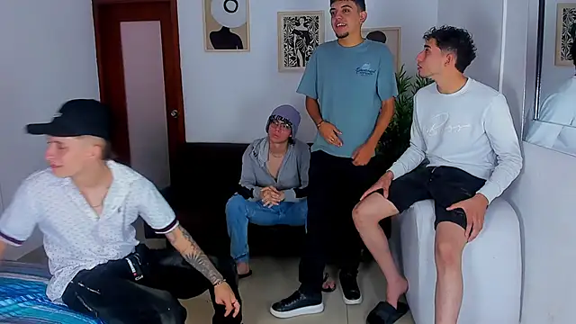 Crazy porkys online show from 27, 3, 2026