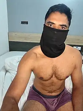 Amit22122 online show from 4, 12, 2025