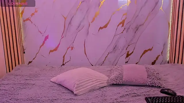 Dakota ferreti  online show from 23, 4, 2026