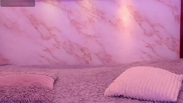 Dakota ferreti  online show from 29, 3, 2026