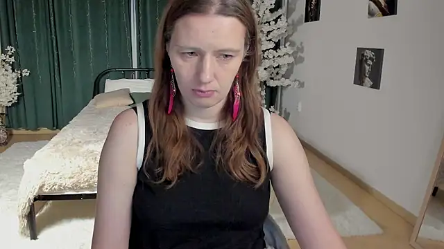 KathrineMeyer online show from 14, 12, 2025