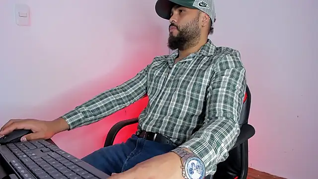 Harrishairy online show from 1, 2, 2026