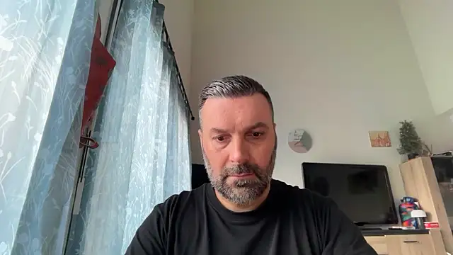 Snapshot of coolsmith81 chatting on 11, 6, 2026 coolsmith81 online show from 11, 6, 2026