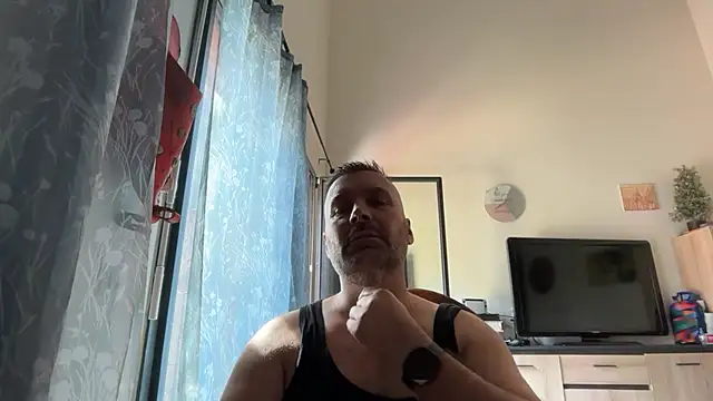Snapshot of coolsmith81 chatting on 24, 6, 2026 coolsmith81 online show from 24, 6, 2026