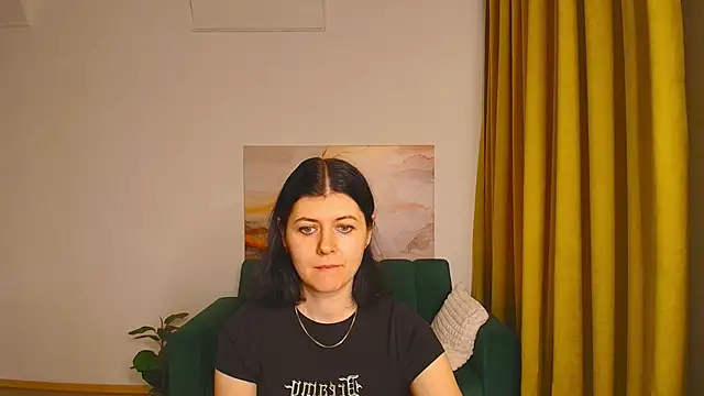 Snapshot of MelisaGollden chatting on 29, 11, 2025 MelisaGollden online show from 29, 11, 2025