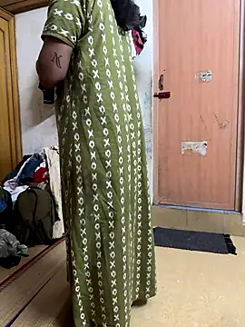 TeddyLover5 online show from 6, 1, 2026