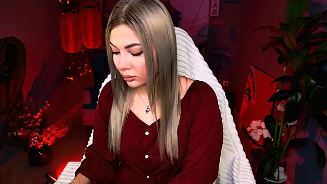 HyileyClark online show from 25, 3, 2026