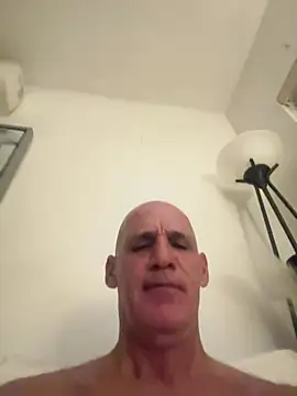 Snapshot of Elosoo chatting on 20, 6, 2026 Elosoo online show from 20, 6, 2026