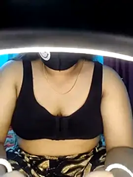 priya2098 online show from 20, 6, 2026