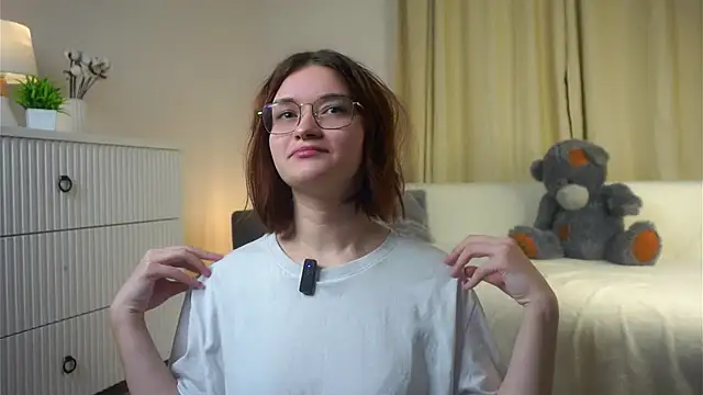 TemekaCritcher online show from 2, 12, 2025