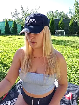 dixielarys online show from 18, 6, 2026