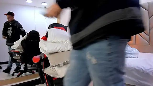 MatthewCullen online show from 6, 4, 2026