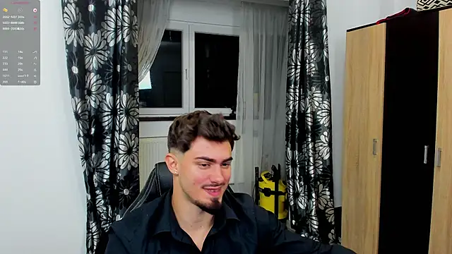 Snapshot of greekgod199 chatting on 28, 5, 2026 greekgod199 online show from 28, 5, 2026