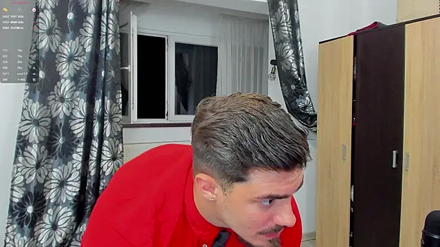 Snapshot of greekgod199 chatting on 25, 5, 2026 greekgod199 online show from 25, 5, 2026