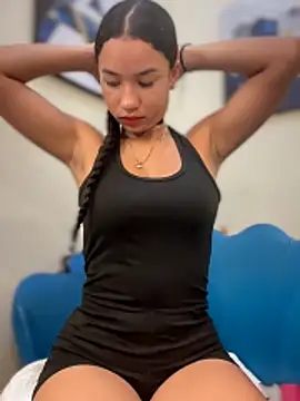 Snapshot of ZoeyFierce chatting on 1, 6, 2026 ZoeyFierce online show from 1, 6, 2026