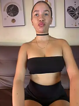 ZoeyFierce online show from 16, 2, 2026