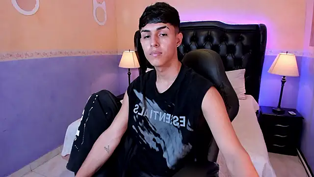 Ethan Jamees online show from 24, 2, 2026