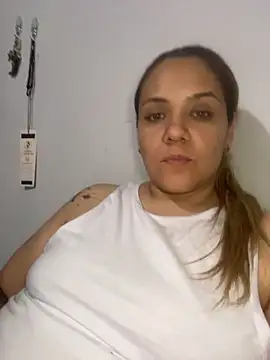 LoreinnFox online show from 16, 4, 2026