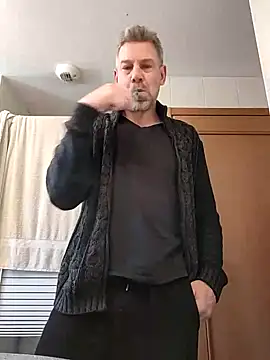 lorisaux online show from 24, 4, 2026