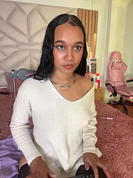 coraline vera online show from 15, 4, 2026