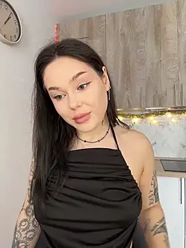 EvaNoirrr online show from 1, 12, 2025